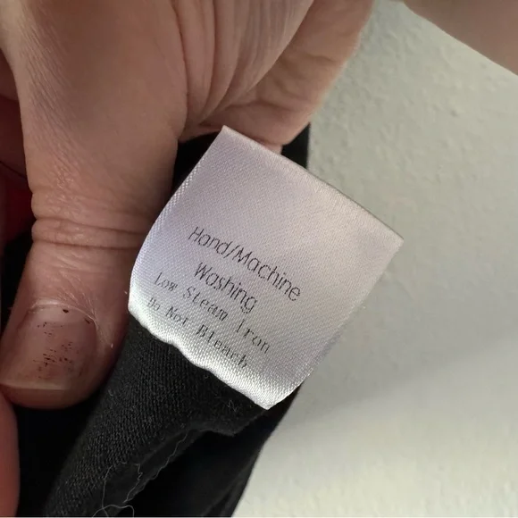 Black Butterfly Graphic Tee Butterflies in My Stomach Large Whimsy Y2K Vibe Boho - Picture 6 of 8